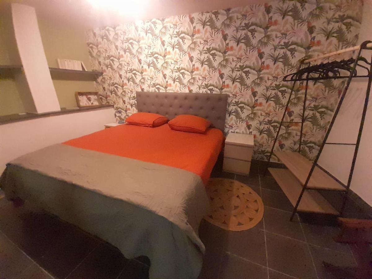 Gite Olivia Saint-Florent-sur-Auzonnet Eksteriør billede